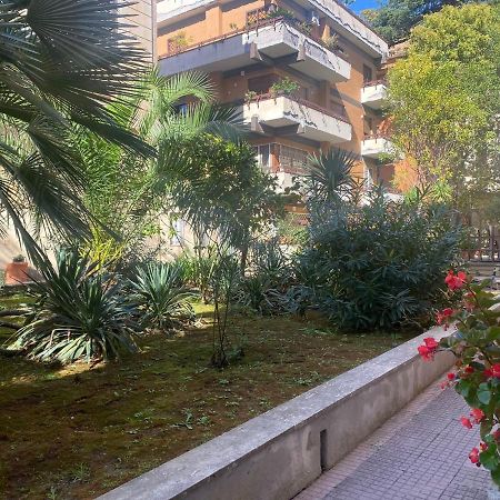 Guest House Mamy Roma Esterno foto